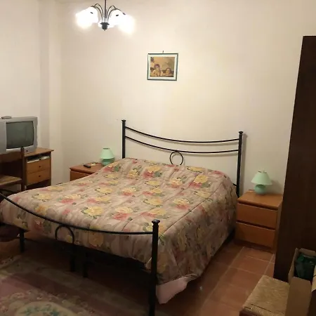 Panzió Paradiso Parenti