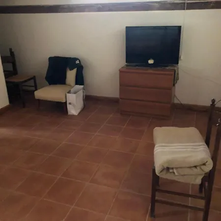 Paradiso Bed & Breakfast *