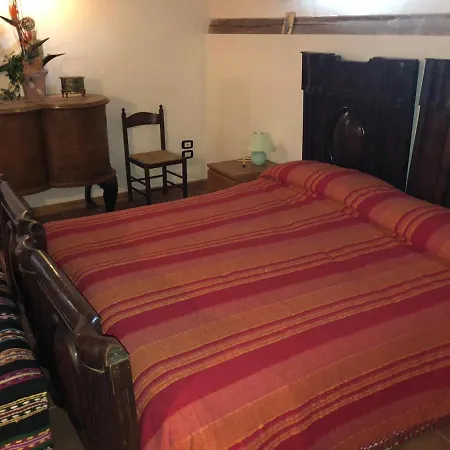 Paradiso Bed & Breakfast *